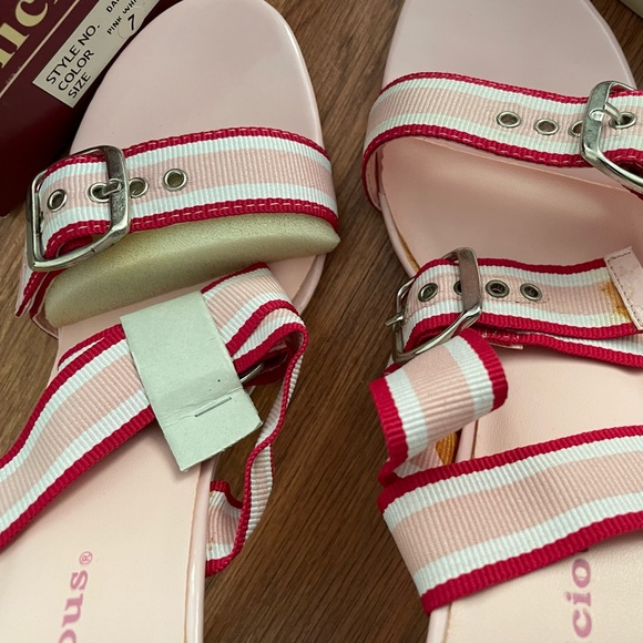 “WOMENS DELICIOUS STRAPPY HEELS” - Picture 4 of 13